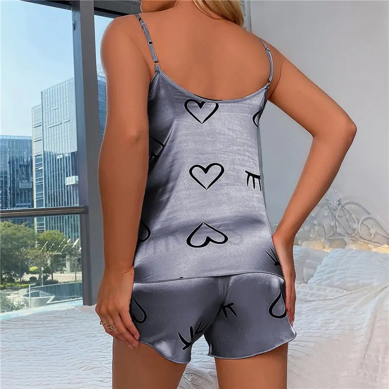 Sexy Satin Sleepwear – Silky Elegance for Confidence and Comfort