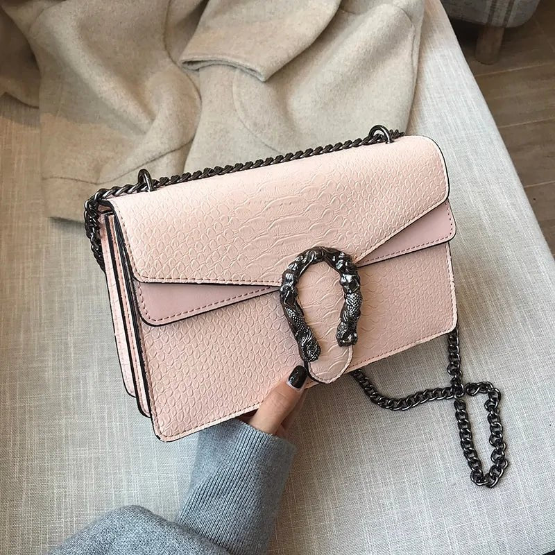 Casual Shoulder Handbag – Serpentine Pattern Crossbody Elegance - SensorySoft