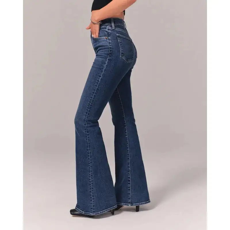 Flattering High - Waist Flare Jeans – Timeless Fashion in Traditional Denim Blue - SensorySoft