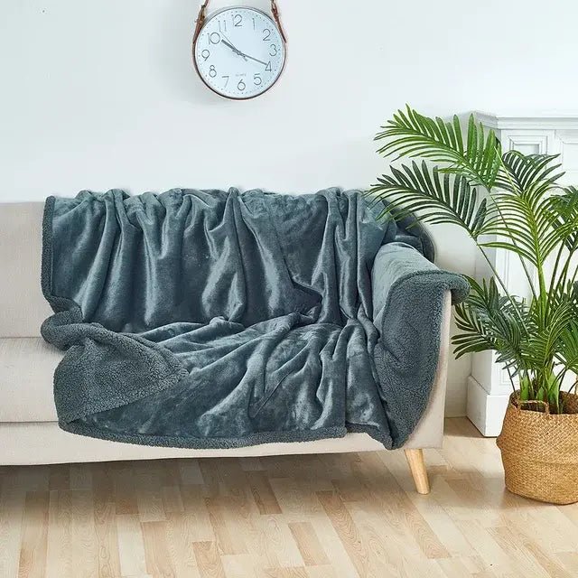 Romantic Couple Winter Blanket - SensorySoftShop