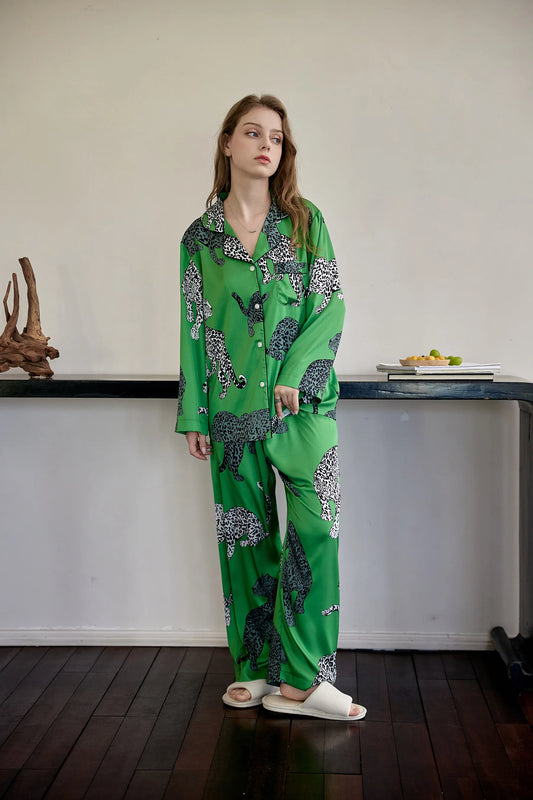 Green Leopard Printed Women Sleepwear Silk