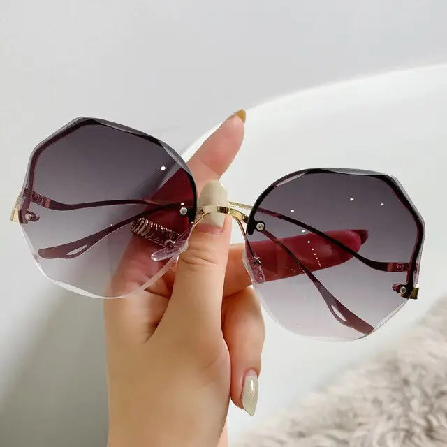 Stylish Rimless Sunglasses With Gradient Lenses