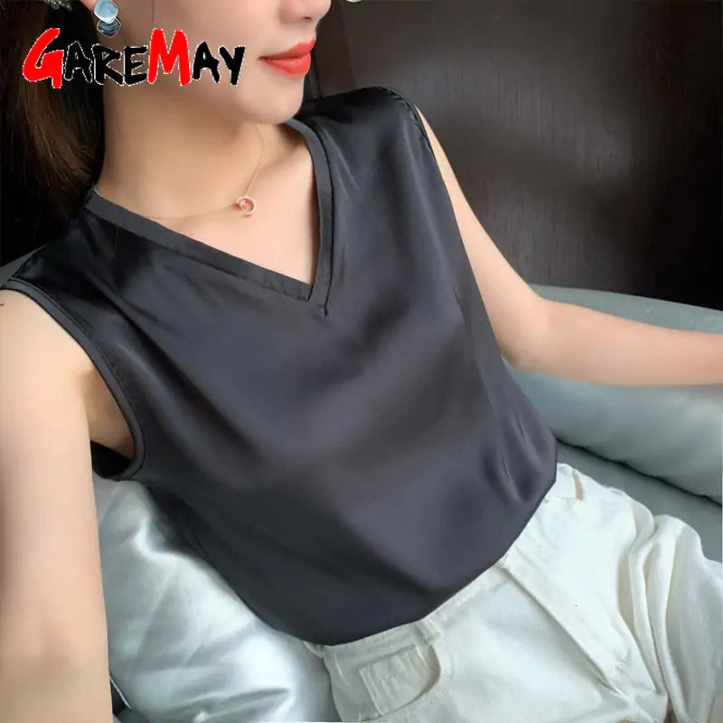 Women's Sleeveless Satin Blouse