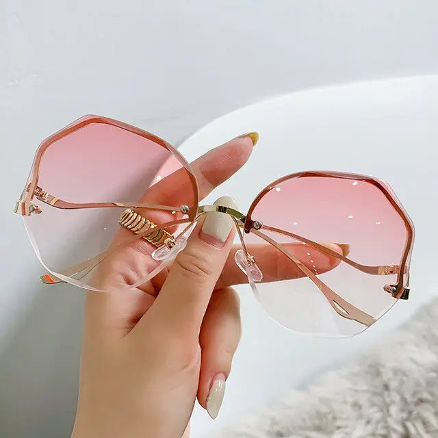 Stylish Rimless Sunglasses With Gradient Lenses