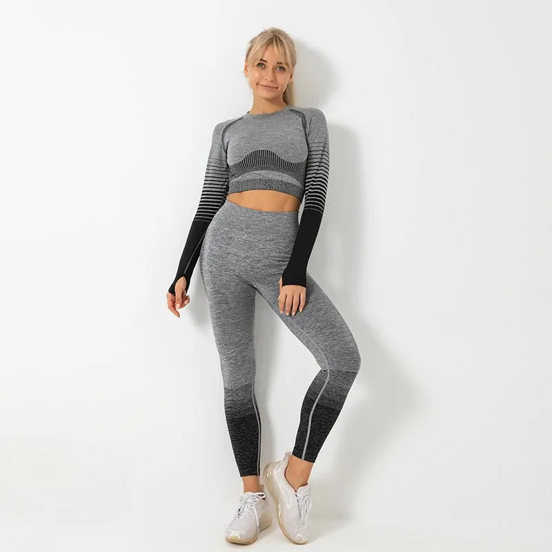 Seamless Long Sleeve Yoga Set: Women's High-Waisted Fitness Suit