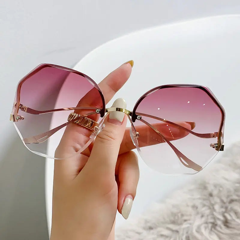 Stylish Rimless Sunglasses With Gradient Lenses