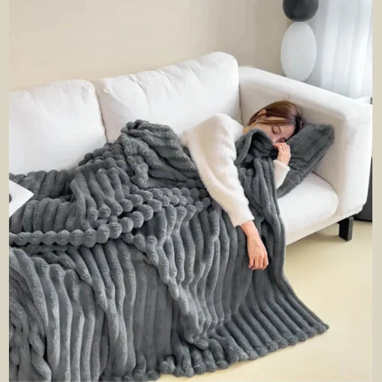 Soft Wind Bubble Velvet Blanket